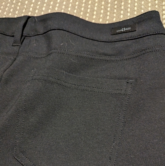 Liverpool Skinny Knit Pant - Picture 2 of 4